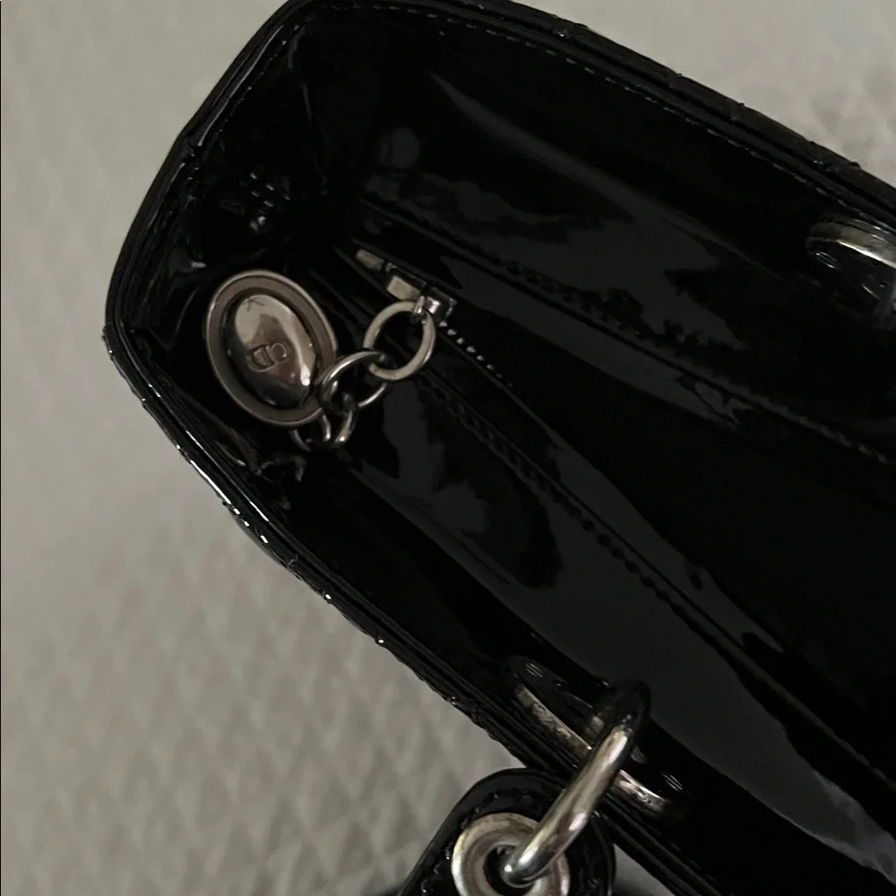 With COA: Excellent Christian Dior Lady Dior Black Large Tote - Picture 5 of 8